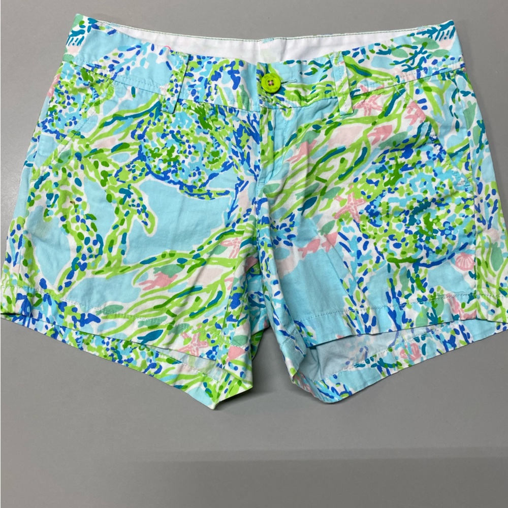 Lilly Pulitzer Callahan shorts size 6 EUC 5” inseam